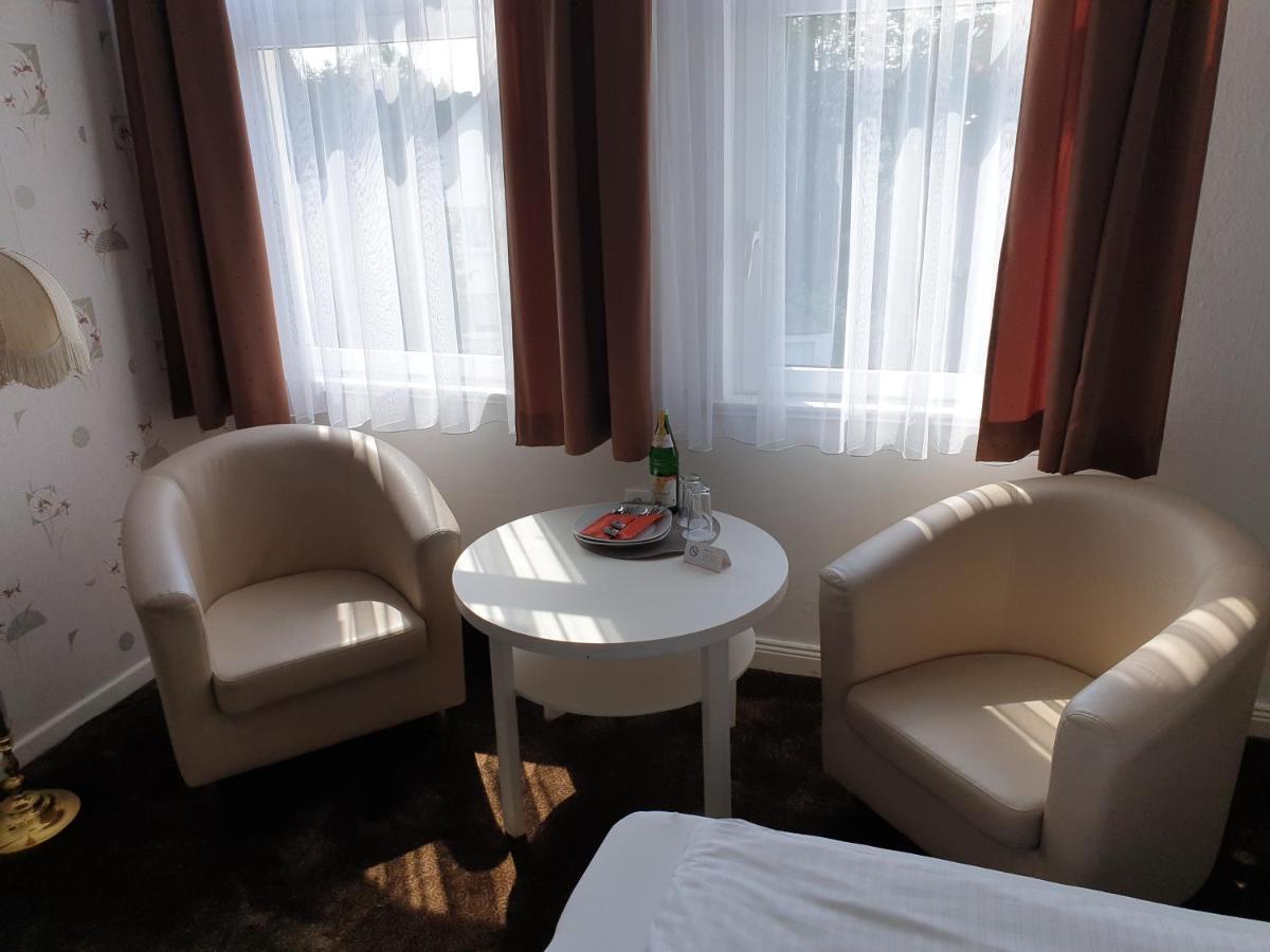 Villa Zur Schoenen Aussicht 巴特萨尔茨乌夫伦 外观 照片