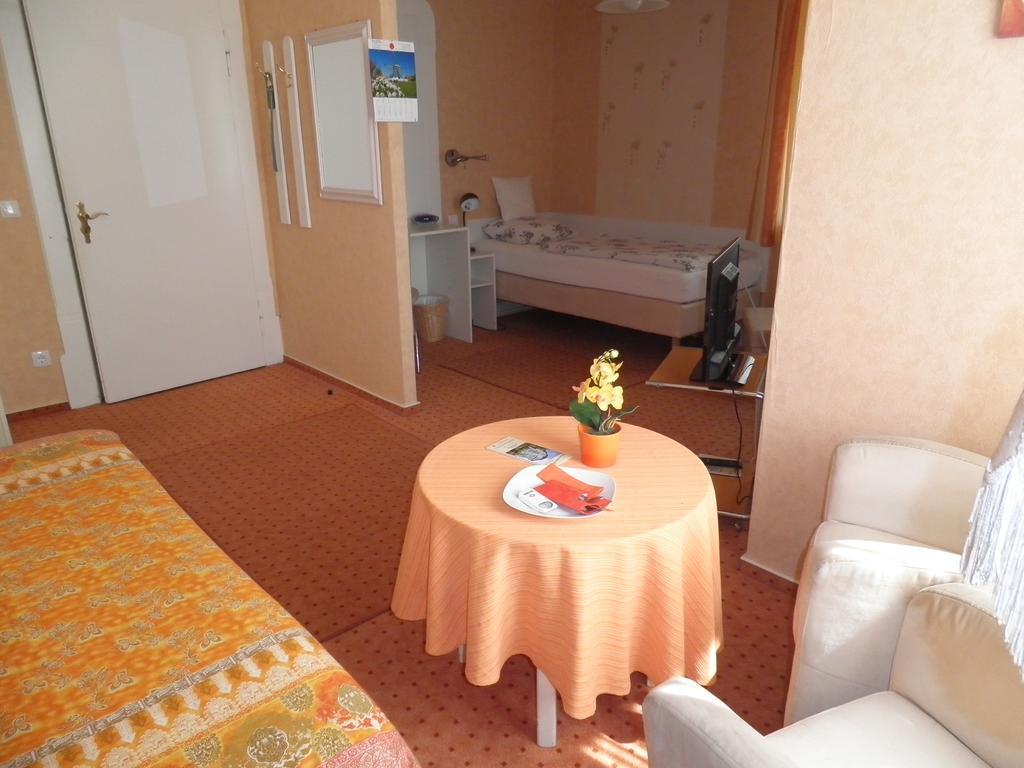 Villa Zur Schoenen Aussicht 巴特萨尔茨乌夫伦 外观 照片
