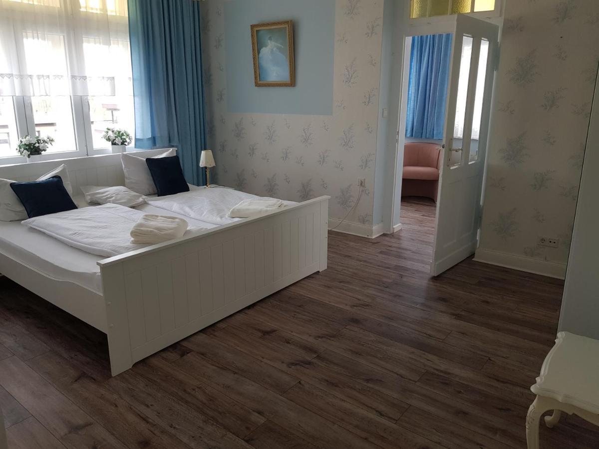Villa Zur Schoenen Aussicht 巴特萨尔茨乌夫伦 外观 照片